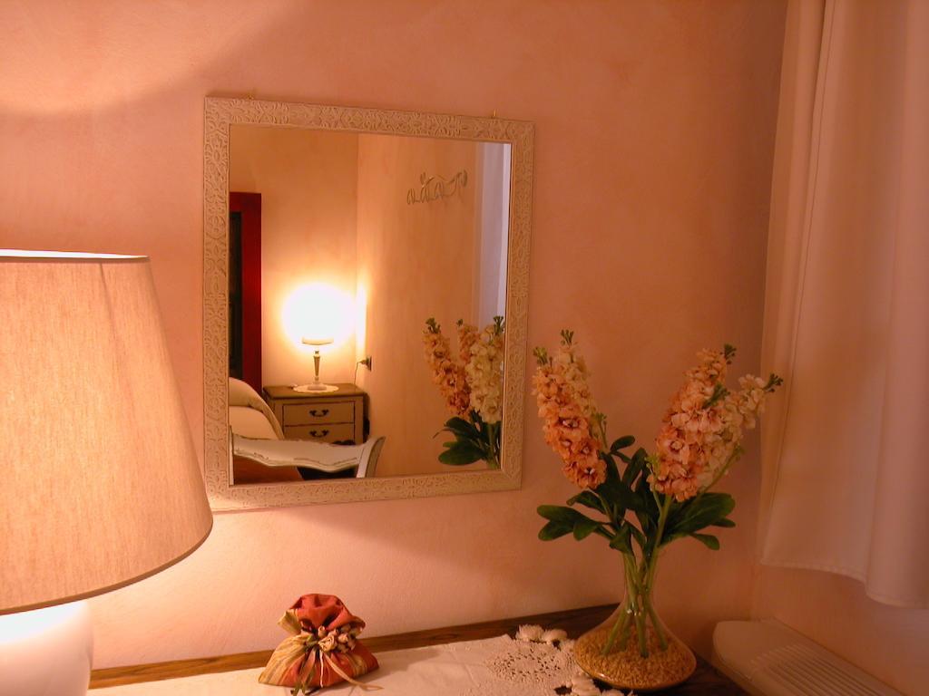 Agriturismo Istrice Innamorato Campello sul Clitunno Δωμάτιο φωτογραφία