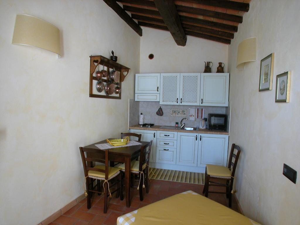 Agriturismo Istrice Innamorato Campello sul Clitunno Δωμάτιο φωτογραφία