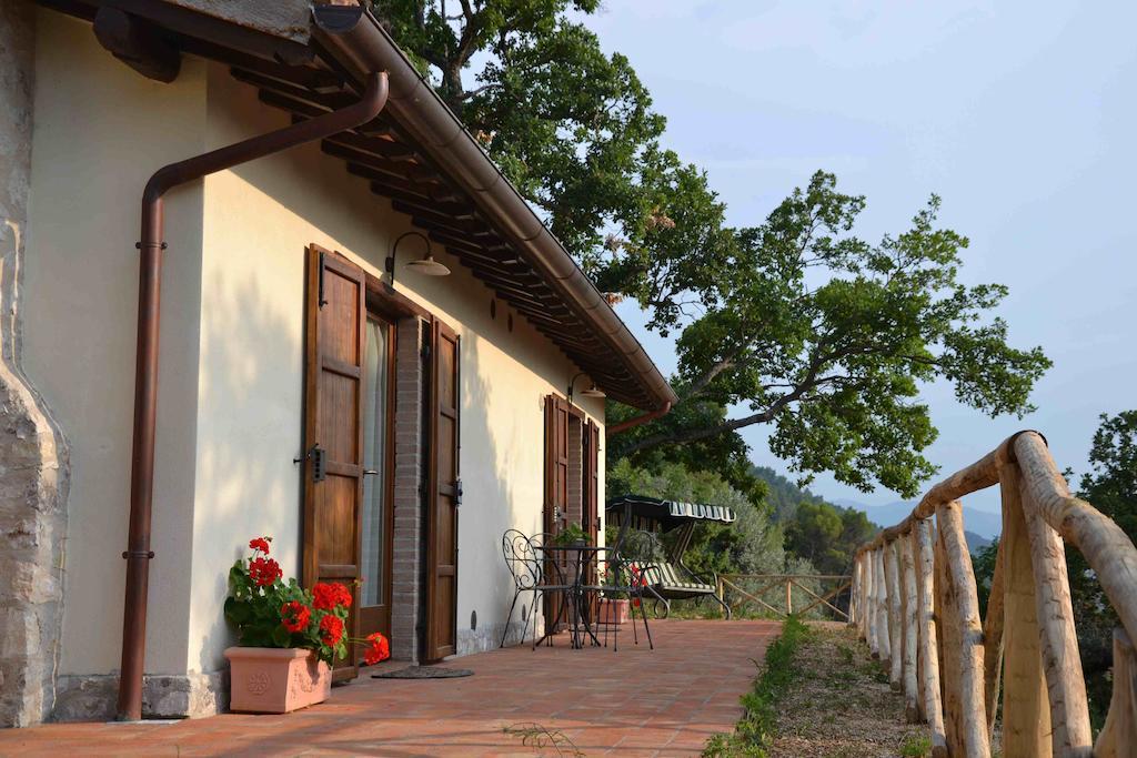 Agriturismo Istrice Innamorato Campello sul Clitunno Δωμάτιο φωτογραφία